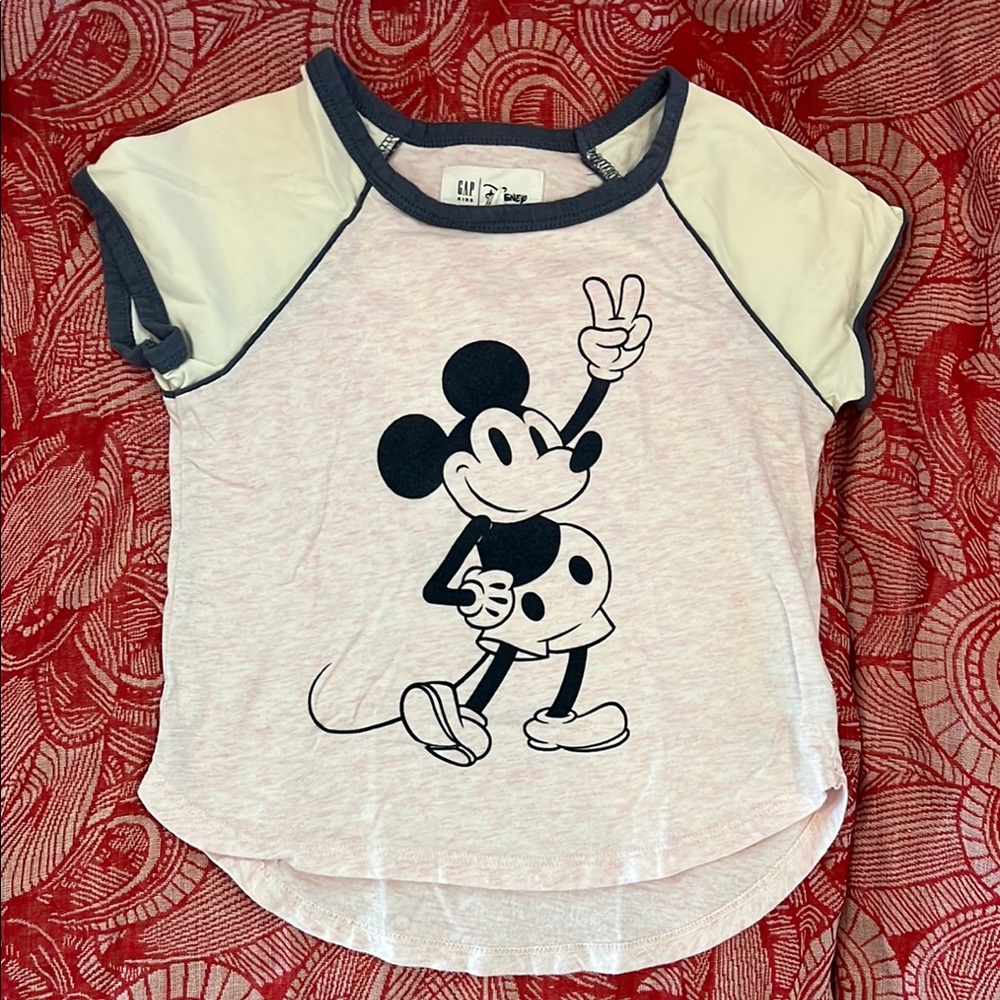 GAP/Disney Mickey Mouse Kids T-Shirt excellent condition!